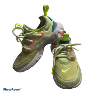 Nike RT Presto Kids Sneakers BQ4003-700 US Size 12C Eur Size 29.5